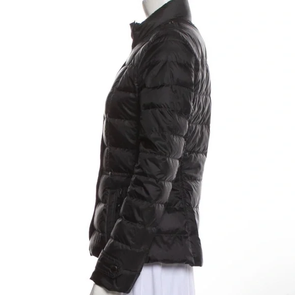 đź’‹Burberry Women's Black Puffer Jacket 007 - Picture 3 of 11